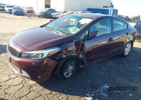 2017 Kia Forte Lx из США, поврежденный, VIN 3KPFL4A71HE017509